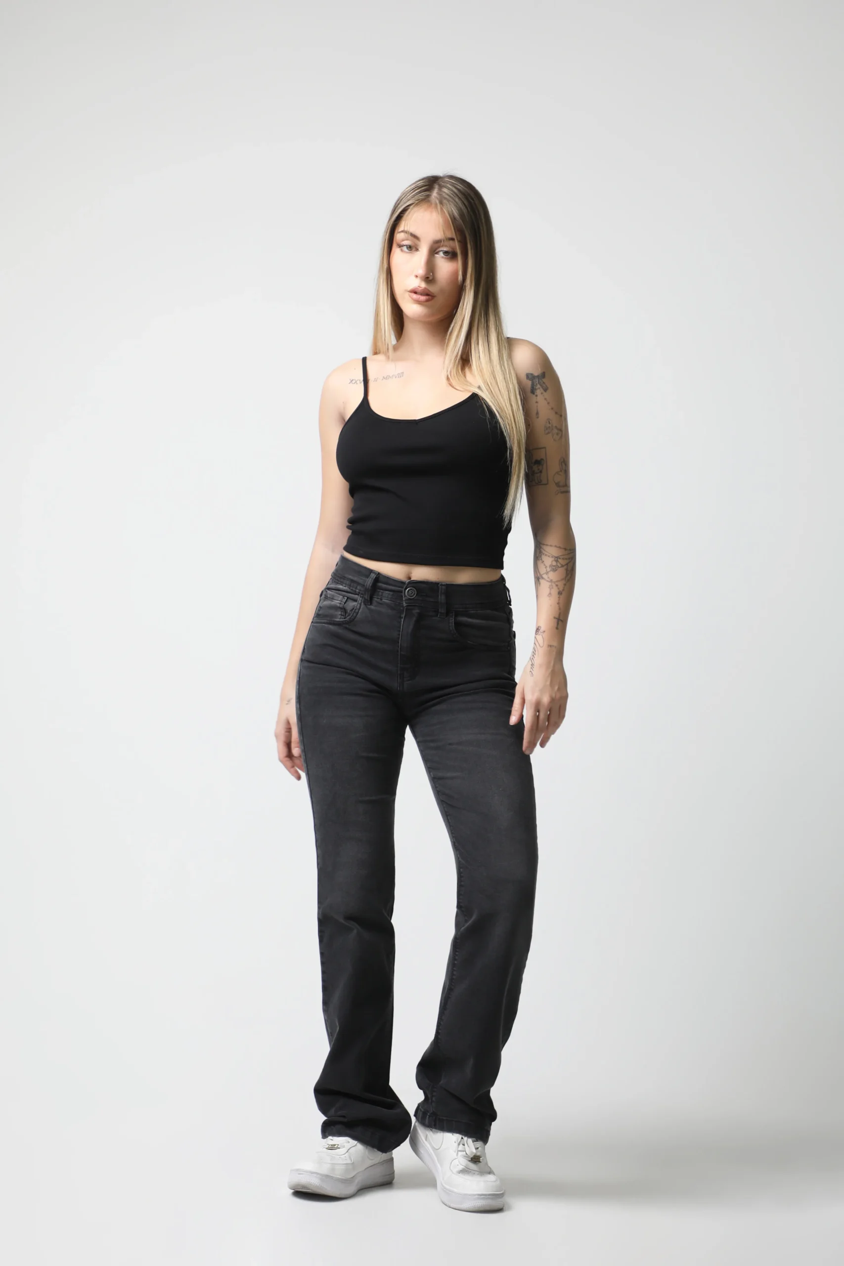 Straght Leg Nicole Sonne